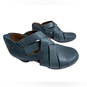 Cobb Hill Women’s 6 by Rockport Comfort Blue Leather Strappy Low Heel